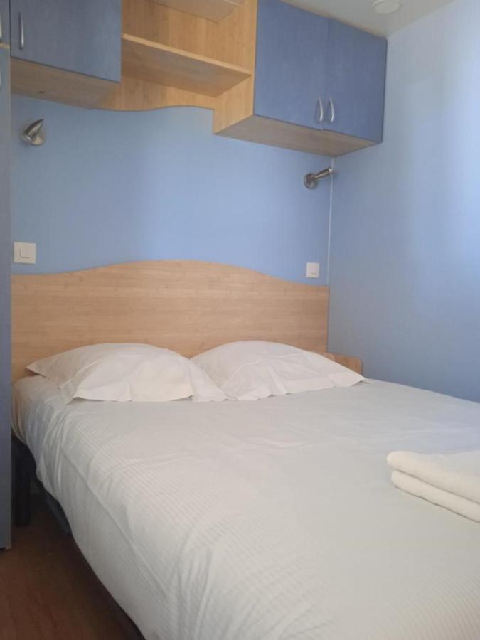 Olydea Le Lambon - Prailles-La-Couarde Hotel Buitenkant foto